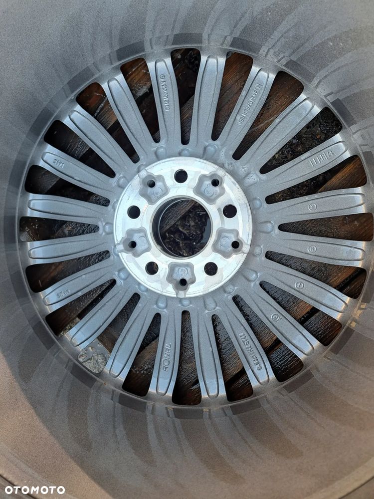 Oryg. Mercedes E-Klasa 212 A212 A2124010100 8.5j et48 18 5885 - 3