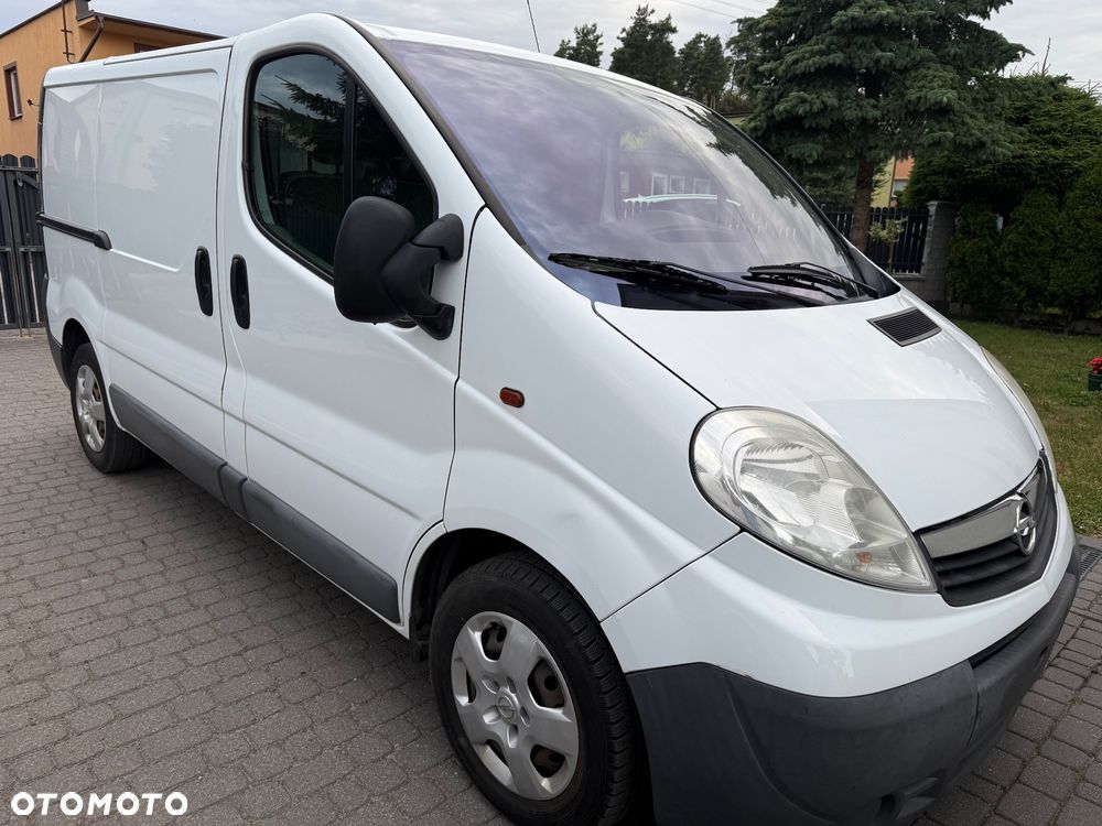 Opel Vivaro - 4