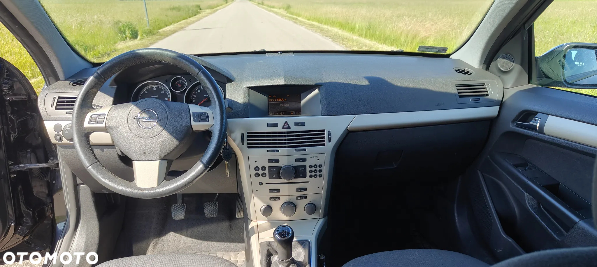 Opel Astra III 1.9 CDTI Essentia - 11