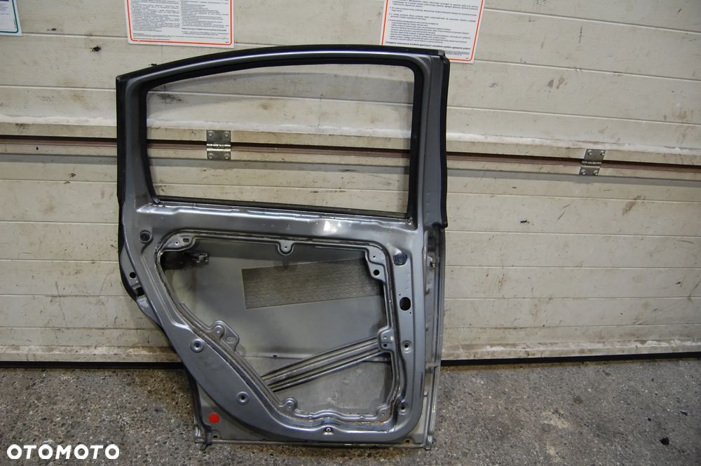 DRZWI LEWY TYŁ TYLNE LEWE LD7W VW PASSAT B5 LIFT SEDAN - 4