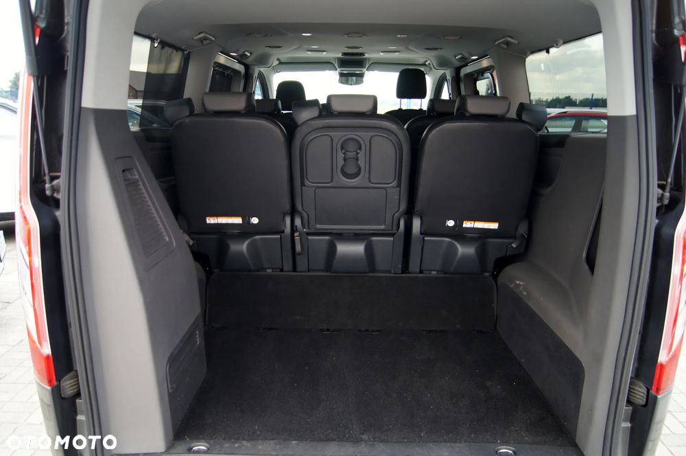 Ford Tourneo Custom 320 L2H1 VA Autm Titanium X - 13