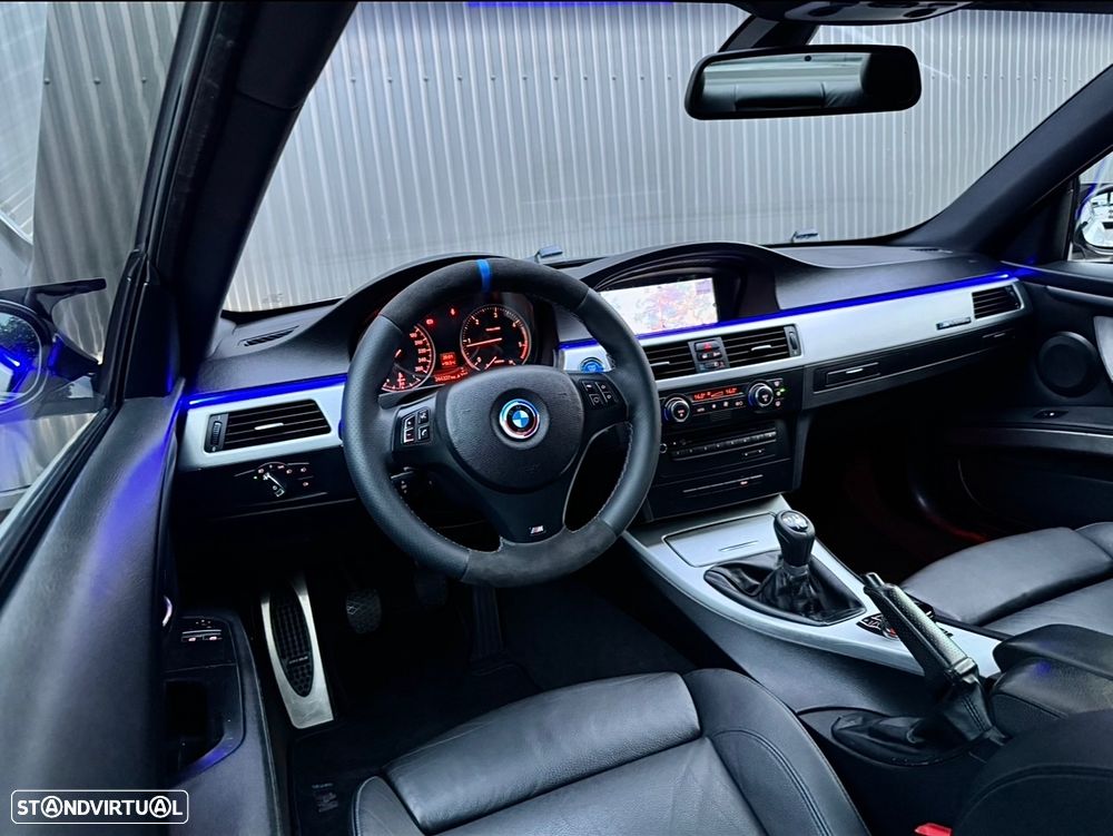 BMW 320 d Coupe - 15