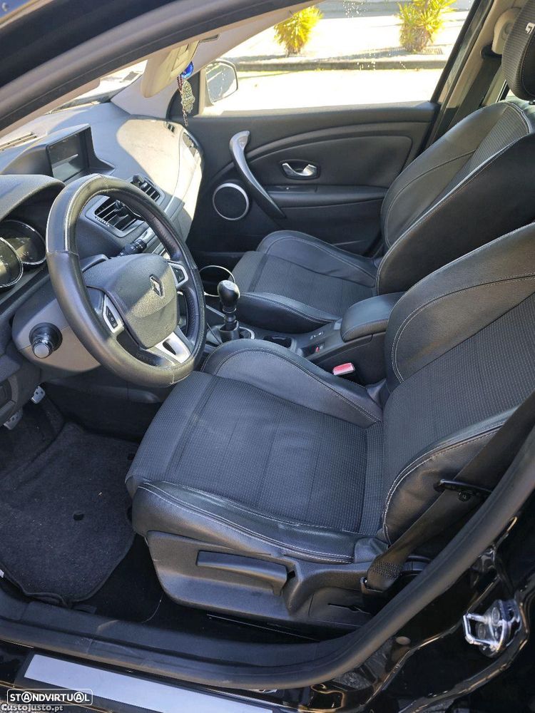 Renault Mégane Break 1.5 dCi SE Exclusive - 3