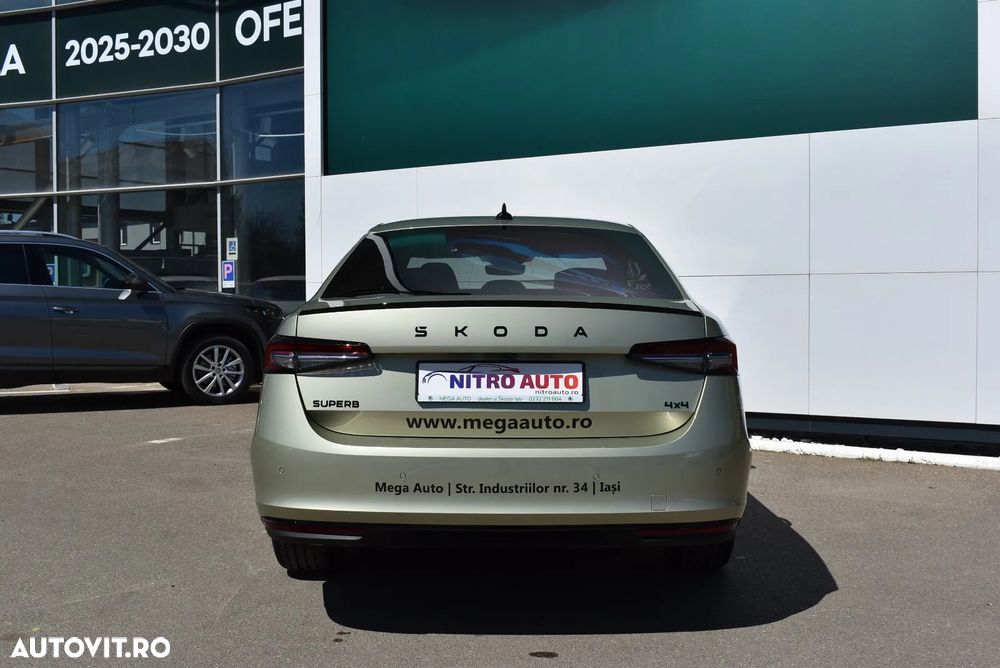 Skoda Superb 2.0 TSI 265 CP 4x4 DSG Sportline - 5