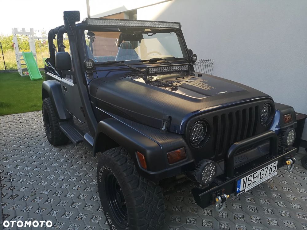 Jeep Wrangler 4.0 Sport - 16