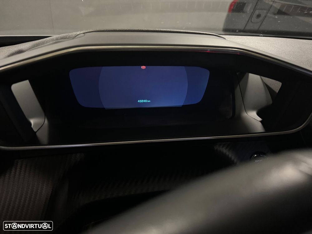 Peugeot e-2008 50 kWh Allure Pack - 34