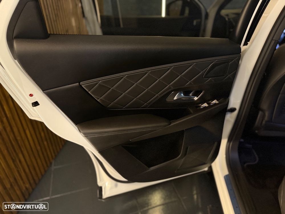 DS DS7 E-Tense Rivoli EAT8 - 23