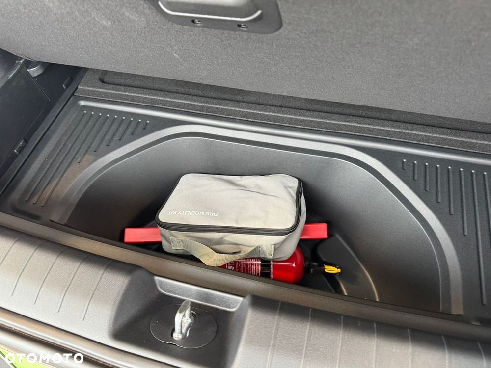 Kia EV4 81,4-kWh Air - 19