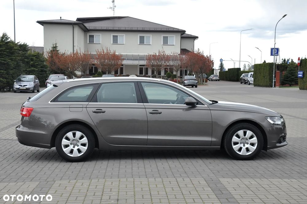 Audi A6 Avant - 11