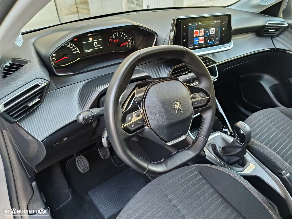 Peugeot 208 1.2 PureTech Active - 10