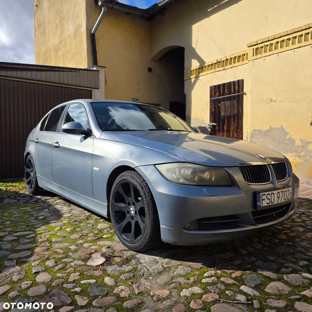 BMW Seria 3 - 1