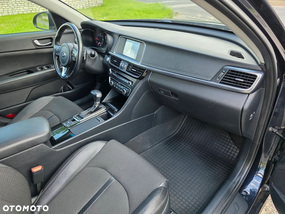 Kia Optima 1.7 CRDI L DCT - 11