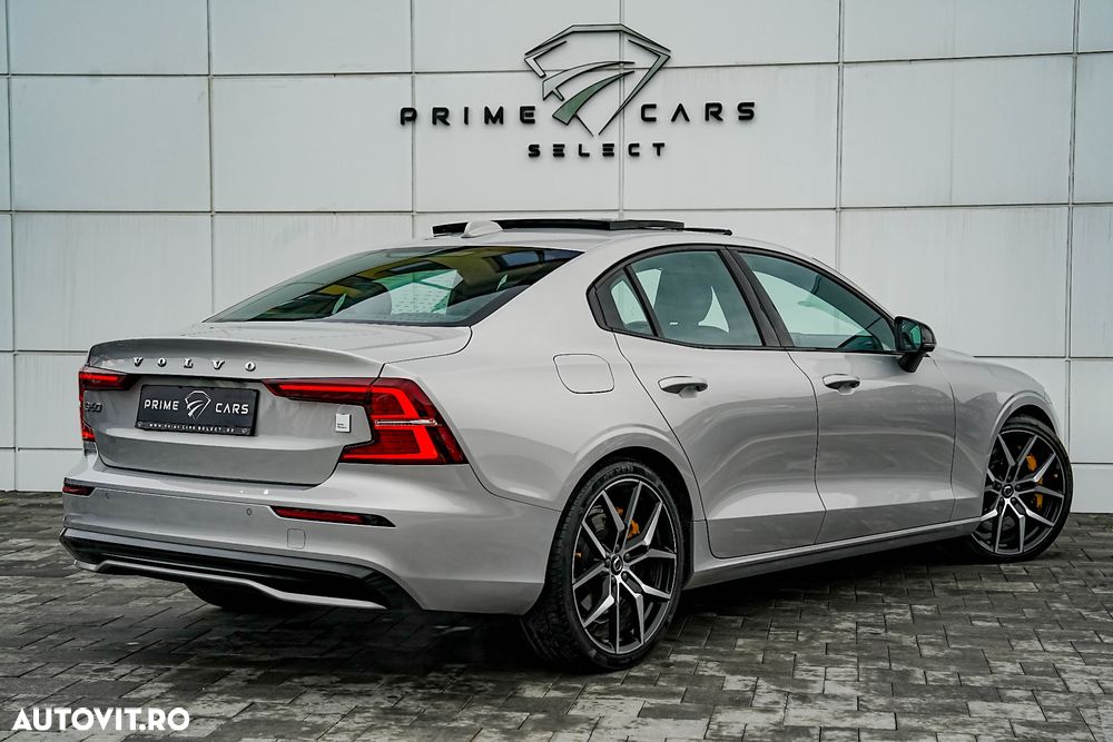 Volvo S60 T8 Recharge AWD Polestar Engineered - 4