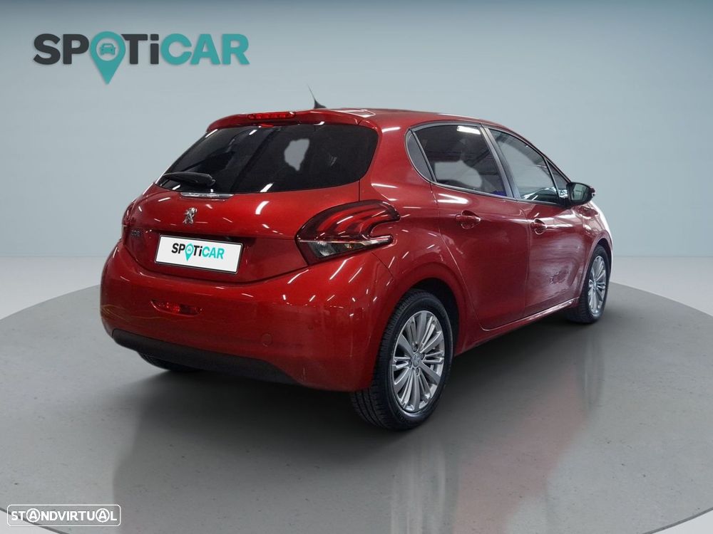 Peugeot 208 1.2 PureTech Signature - 8