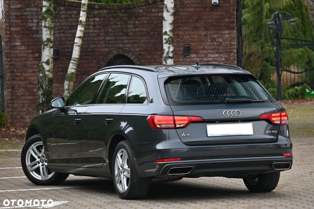 Audi A4 Avant 2.0 TDI Sport S tronic - 9