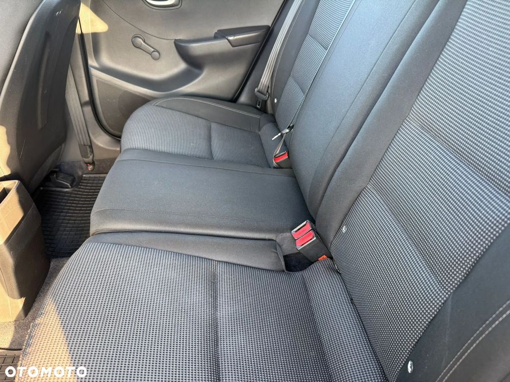 Hyundai i30 1.4 Classic + - 8