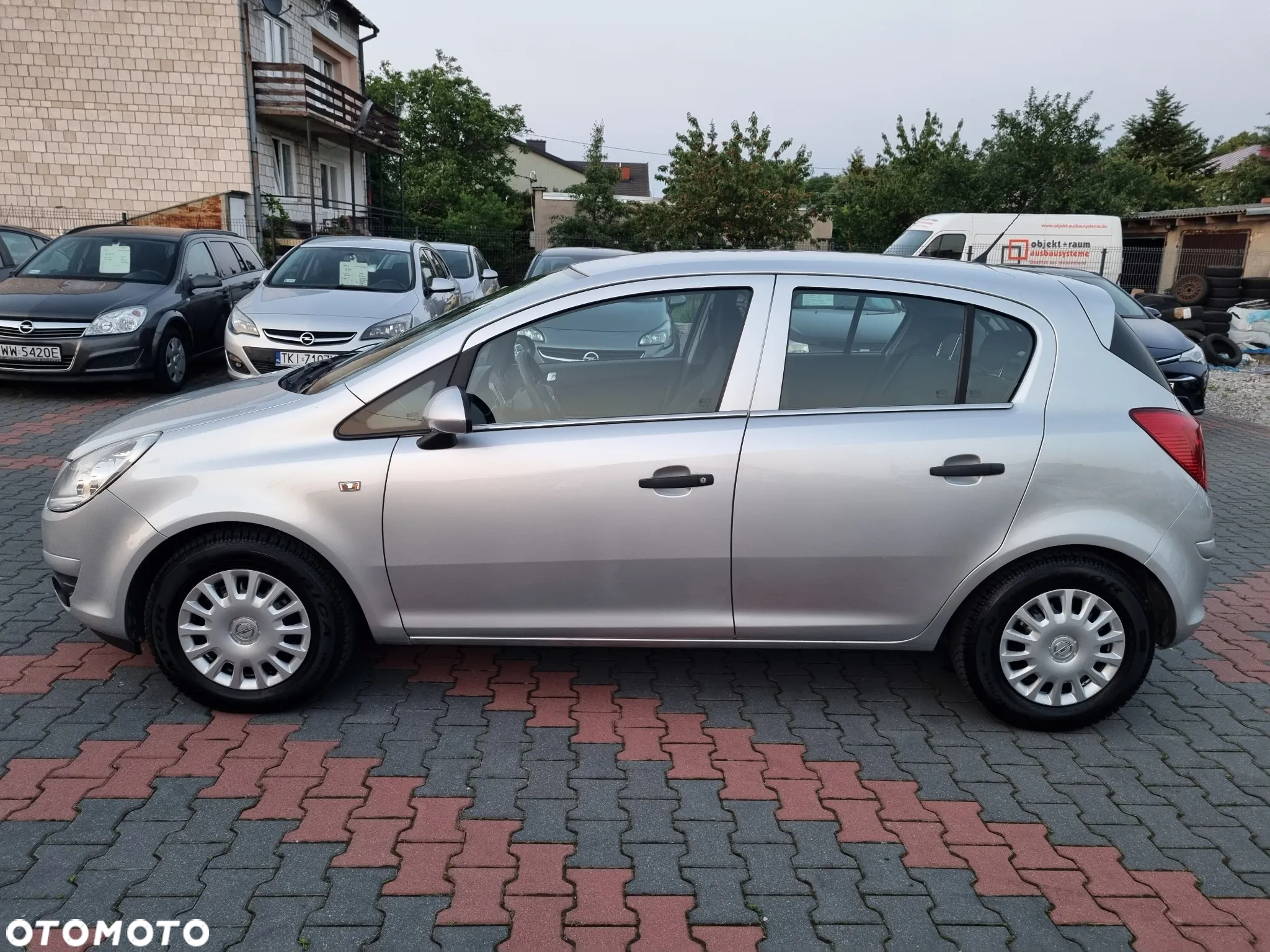 Opel Corsa 1.2 16V Enjoy - 5