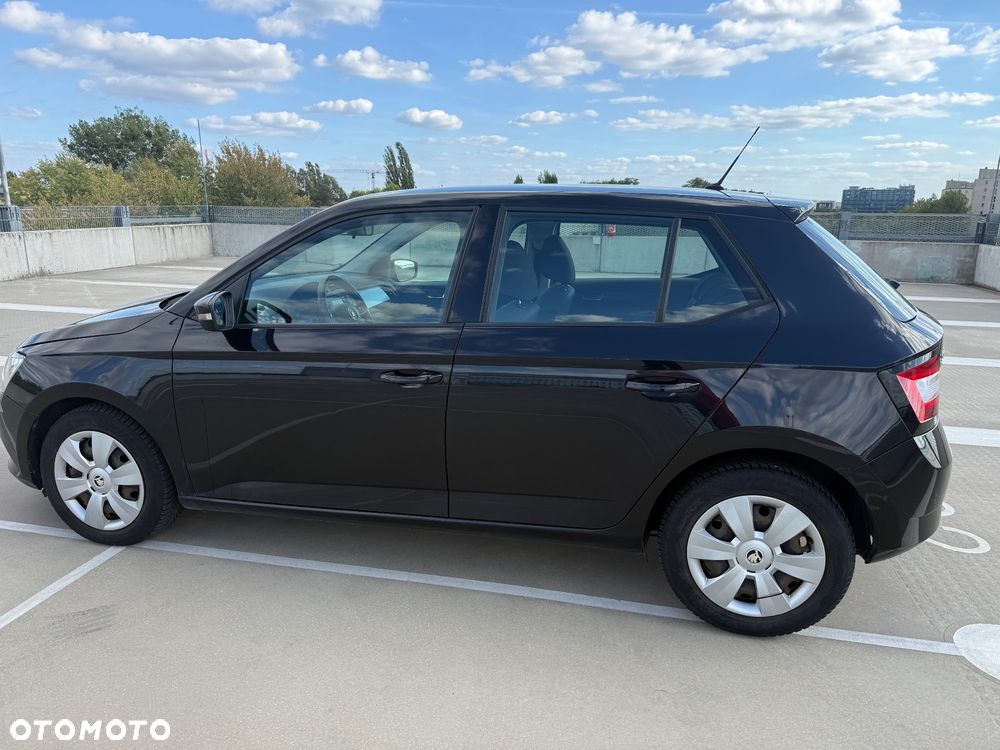 Skoda Fabia 1.2 TSI Active - 9