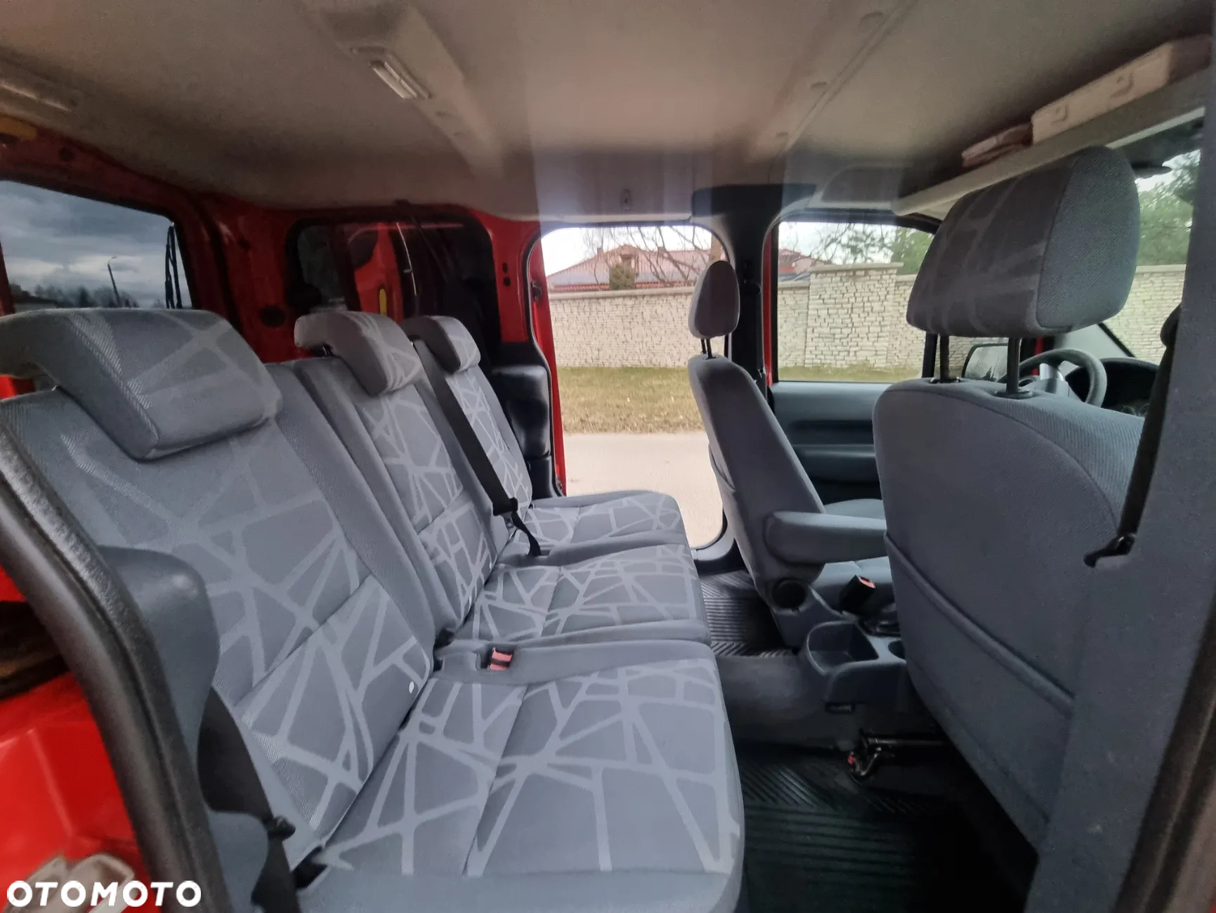 Ford Transit Connect - 22