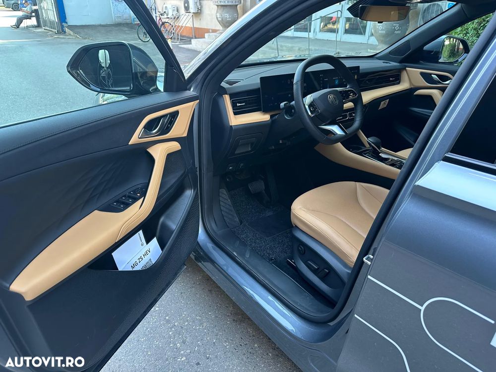 MG HS 1.5 T-GDi 7DCT Exclusive - 8