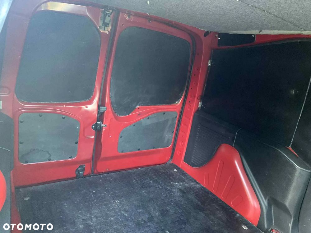 Peugeot Partner - 17