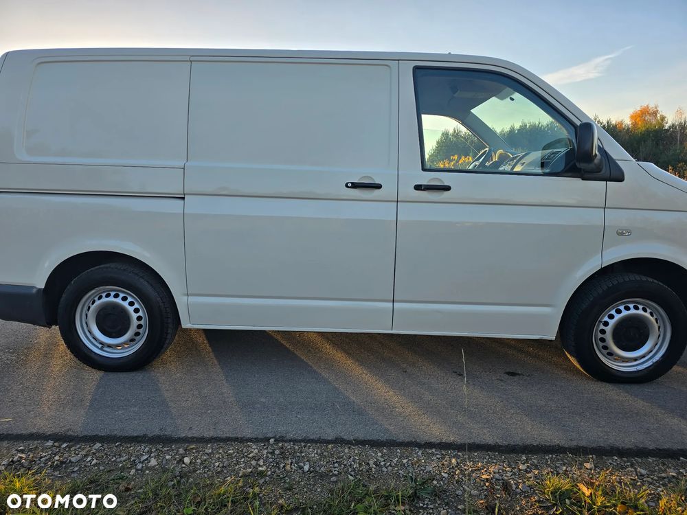 Volkswagen Transporter - 24