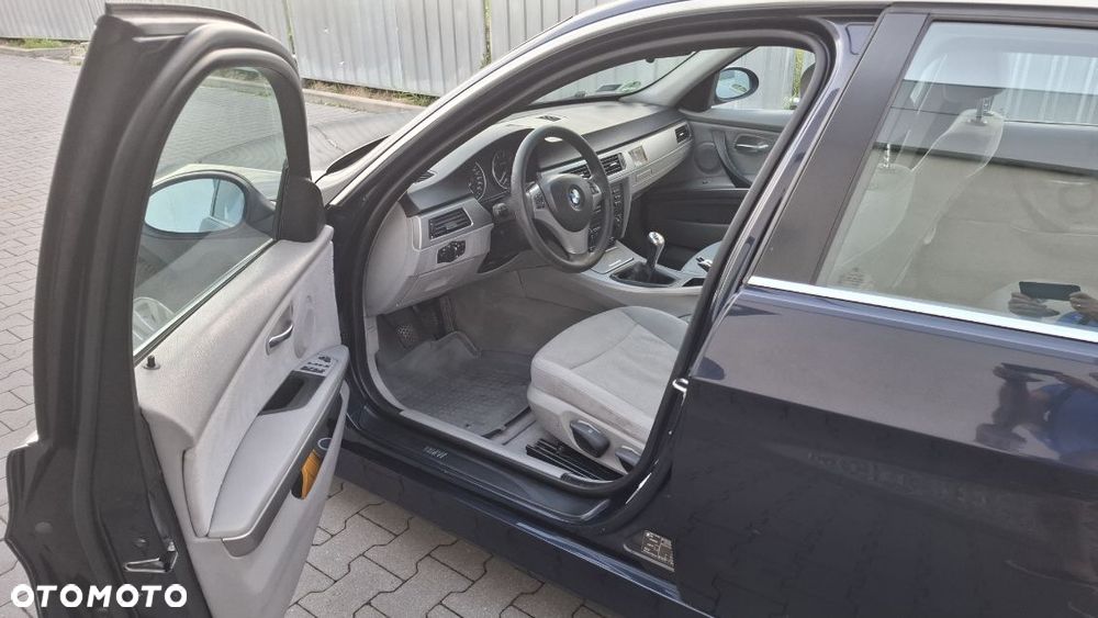 BMW Seria 3 - 9