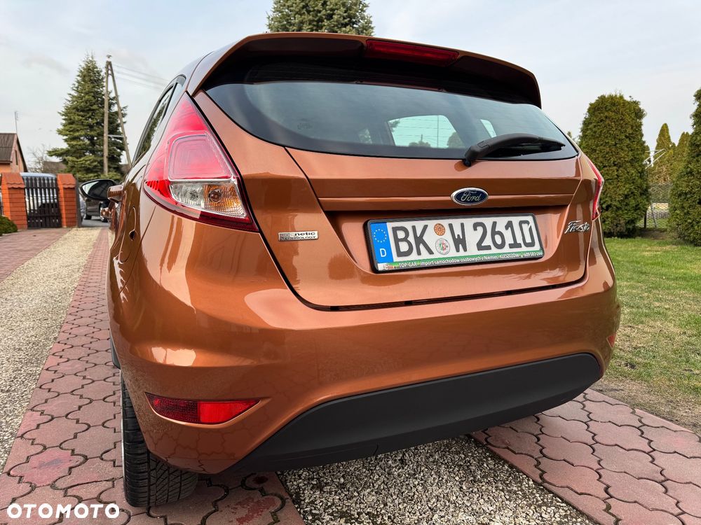 Ford Fiesta 1.0 Celebration - 8