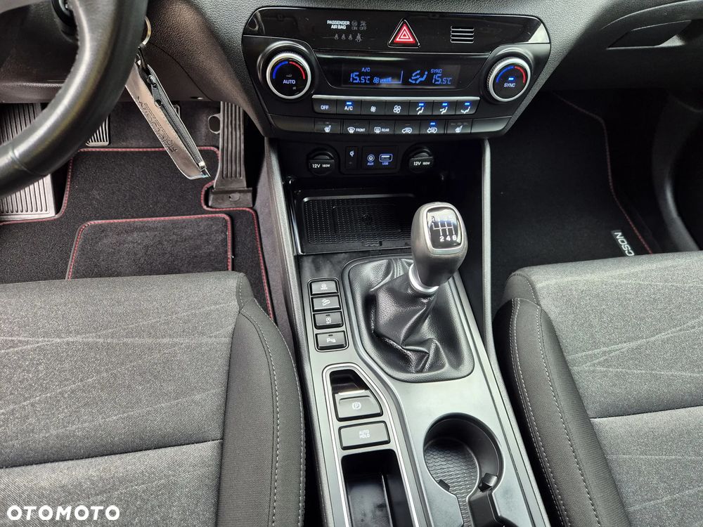 Hyundai Tucson 1.6 GDi Comfort 2WD - 35