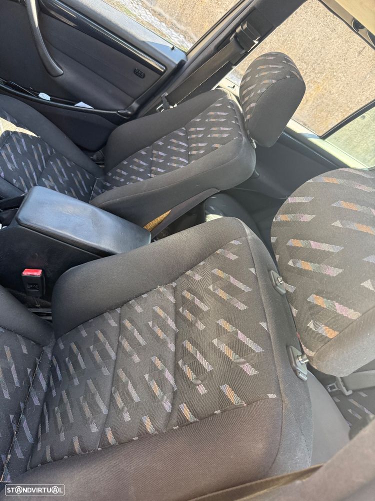 Mercedes-Benz C 220 - 8