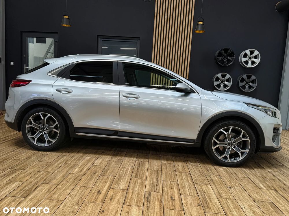 Kia XCeed 1.4 T-GDI L Business Line - 6