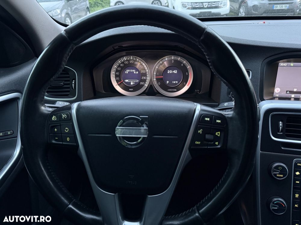 Volvo S60 D4 Geartronic Business Edition - 26