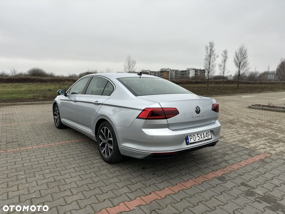 Volkswagen Passat 2.0 TSI Business DSG - 6