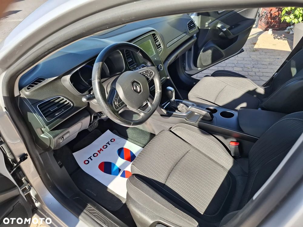 Renault Megane BLUE dCi 115 EDC LIMITED - 10