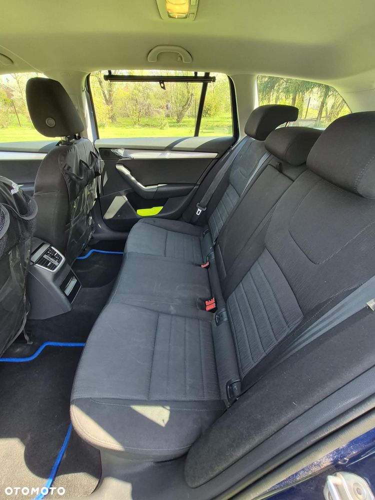 Skoda Octavia 2.0 TDI Style - 4