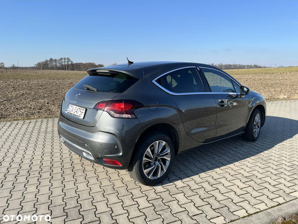Citroën DS4 e-HDi 115 ETG6 SoChic - 7