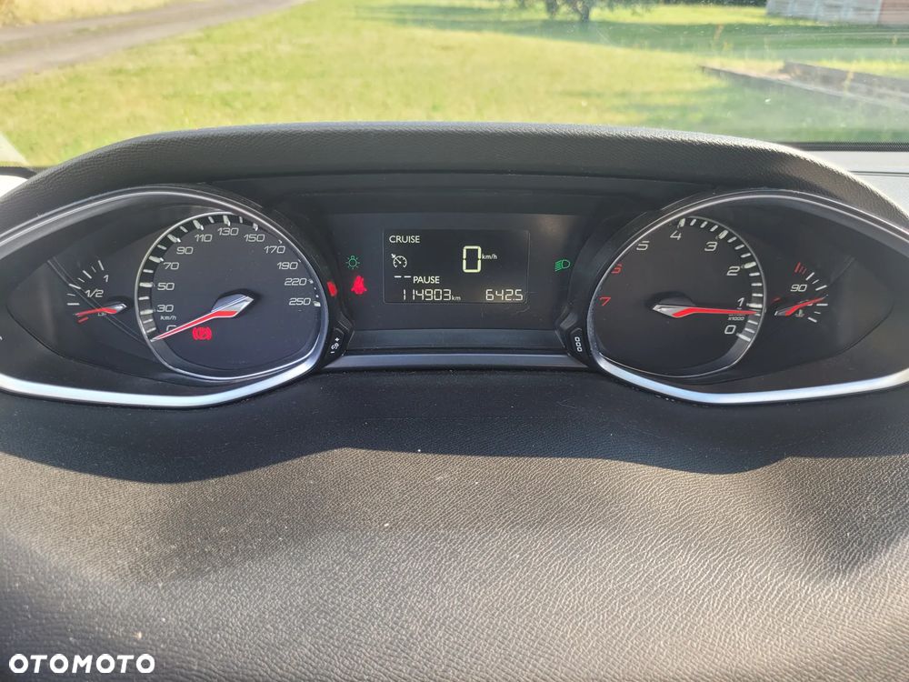 Peugeot 308 - 5