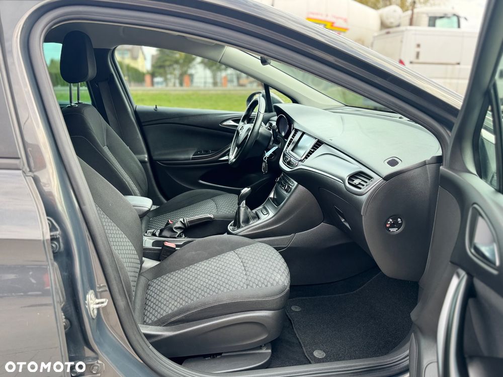 Opel Astra - 20