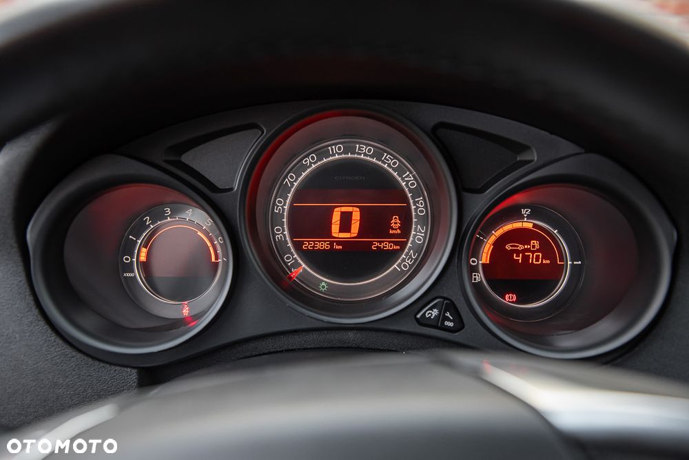 Citroën C4 HDi 90 Attraction - 17