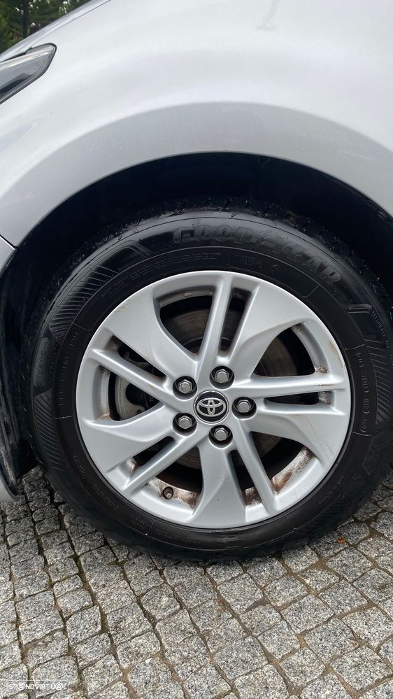 Toyota Yaris 1.5 HDF Comfort - 18