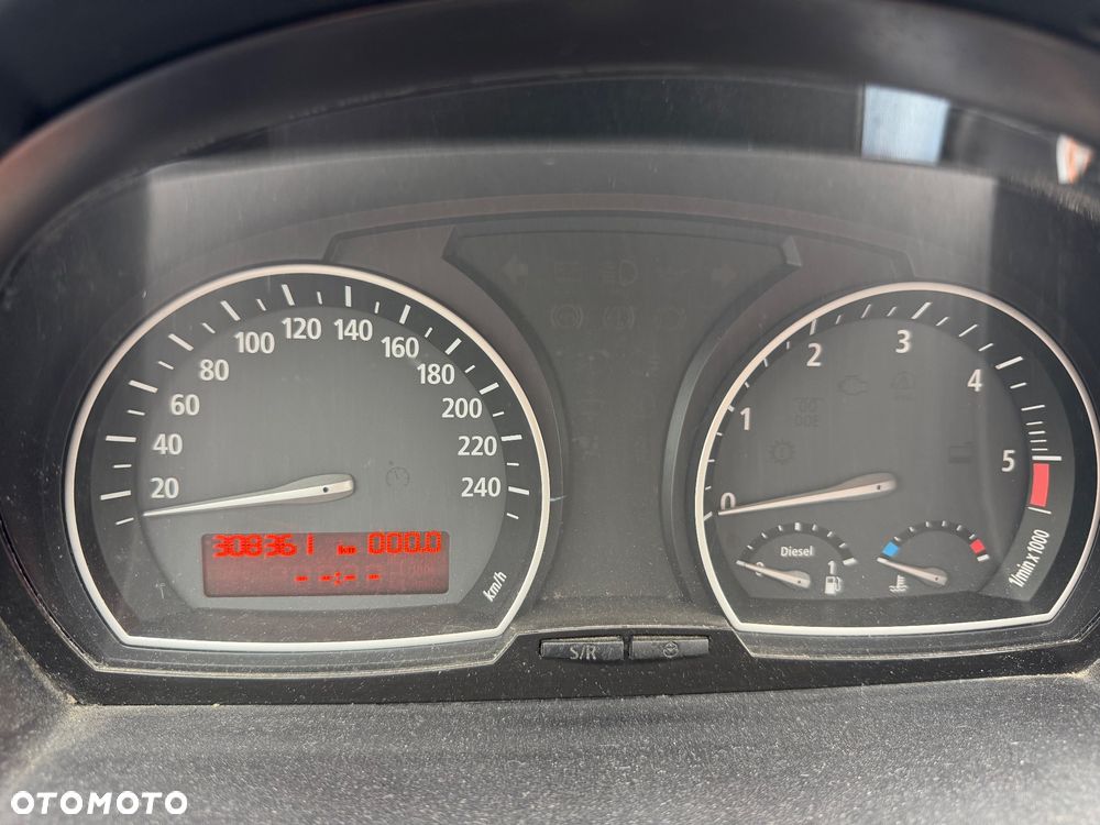 BMW X3 2.0d - 6