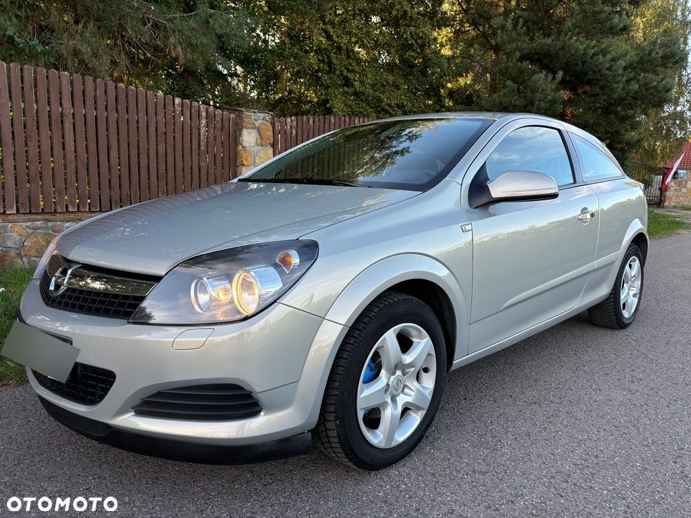Opel Astra GTC 1.4 Edition - 1