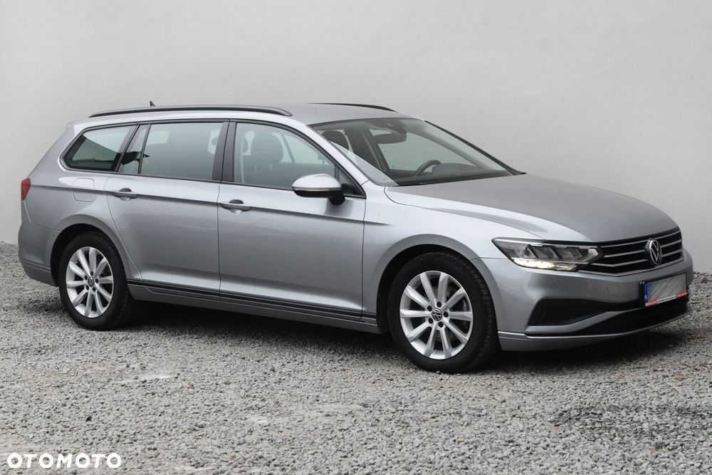 Volkswagen Passat 1.5 TSI EVO Elegance DSG - 19