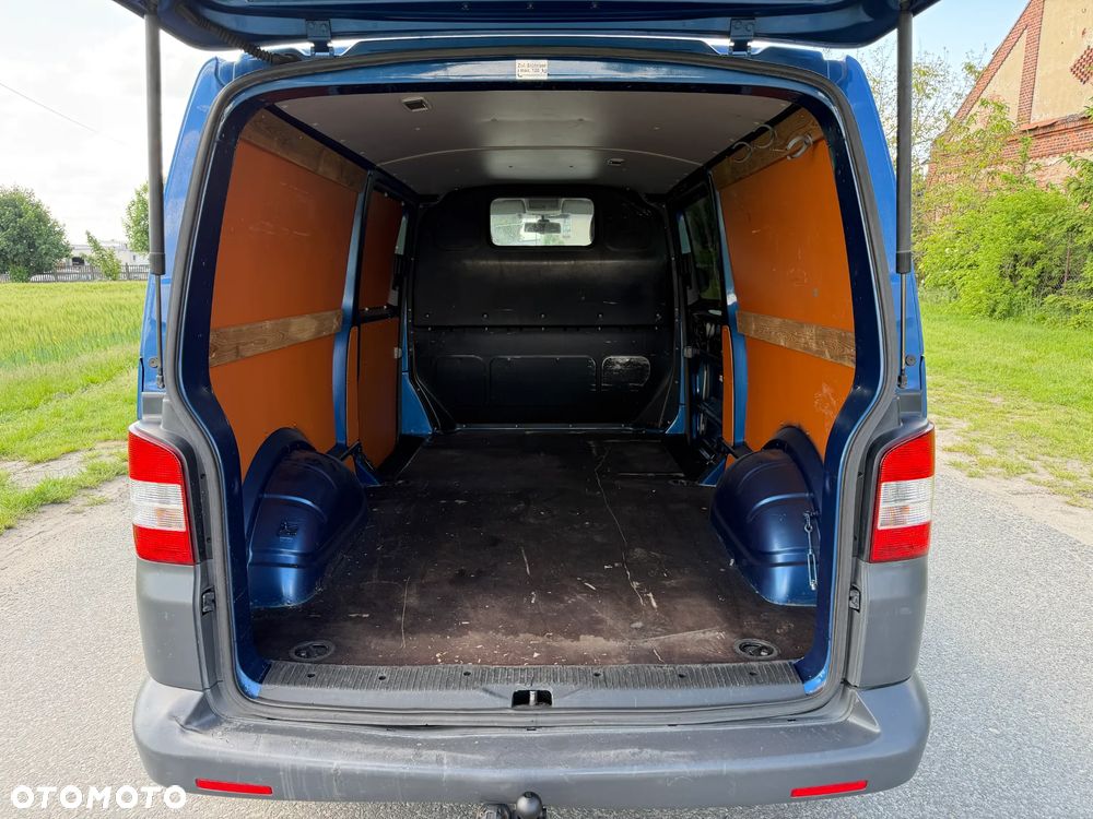 Volkswagen Transporter * T5 * Long / L2H1 * 2.0 / 140KM * - 24