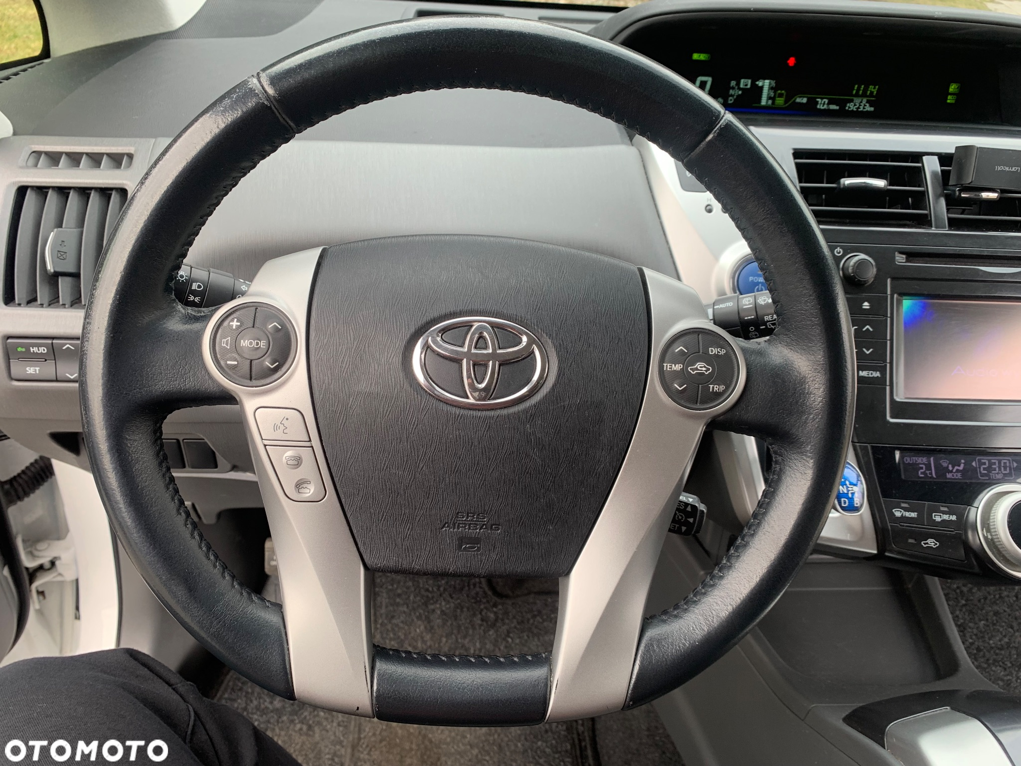 Toyota Prius+ (Hybrid) - 20