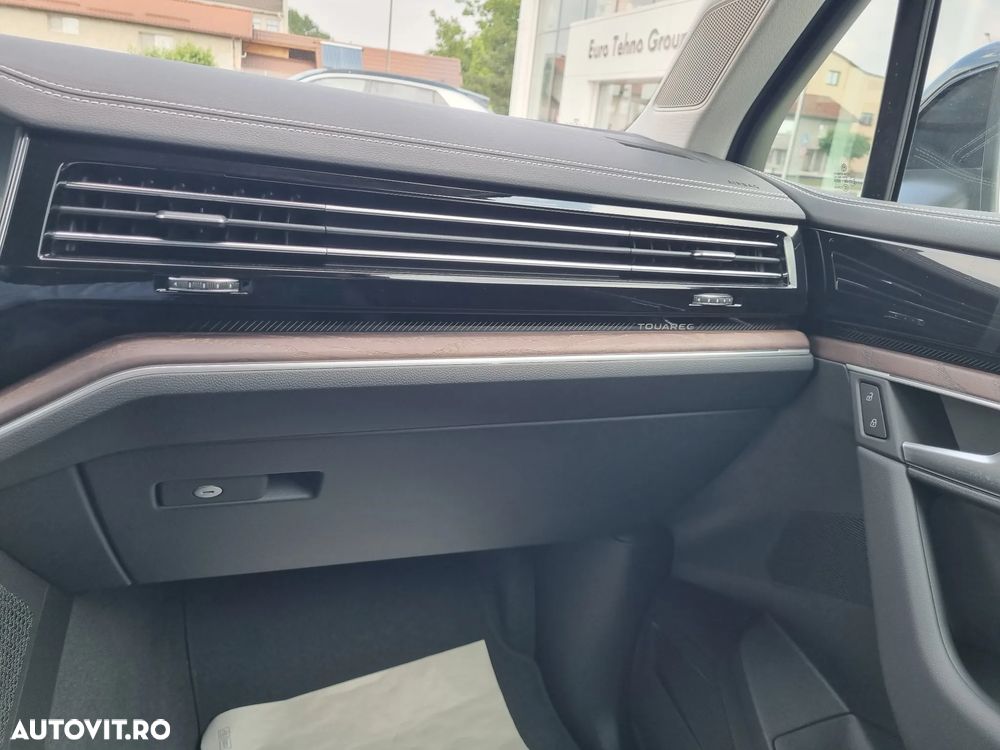 Volkswagen Touareg - 35