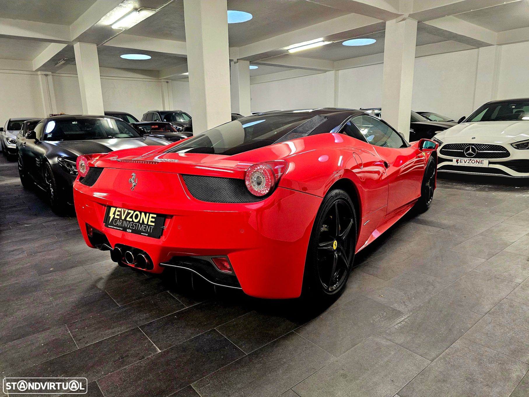 Ferrari 458 - 8