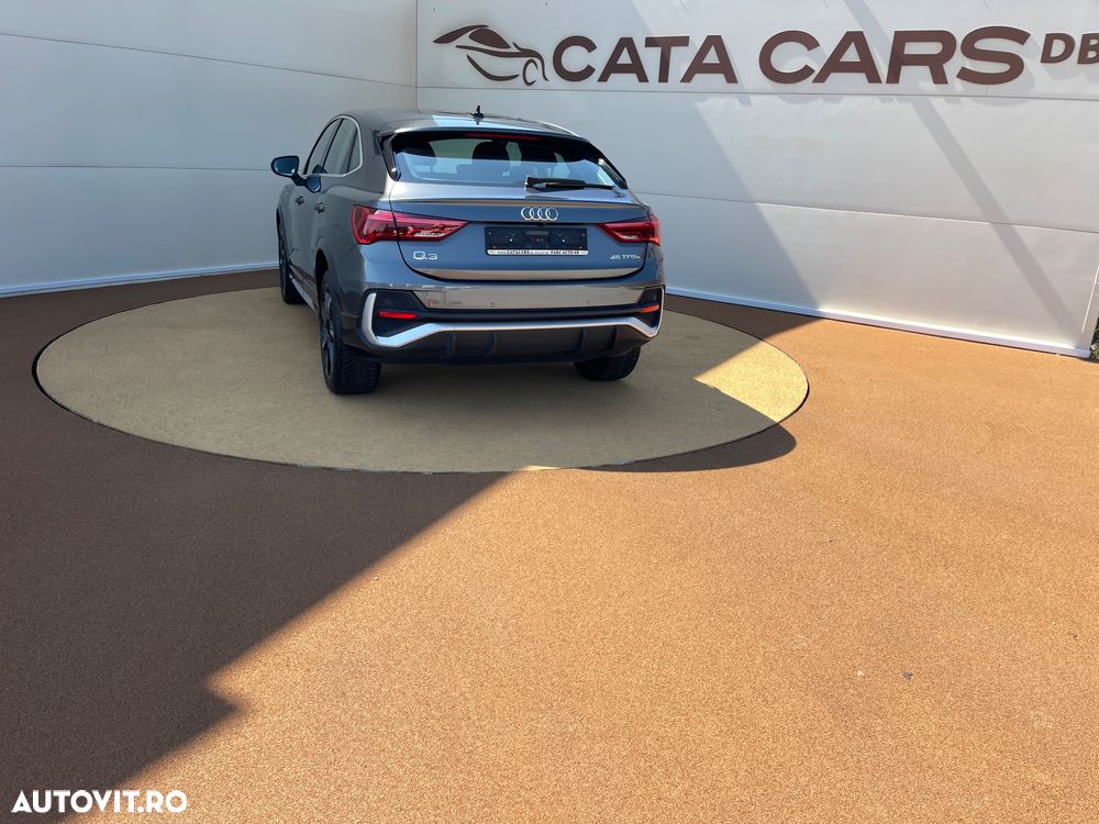 Audi Q3 Sportback 45 TFSIe S tronic S line - 10