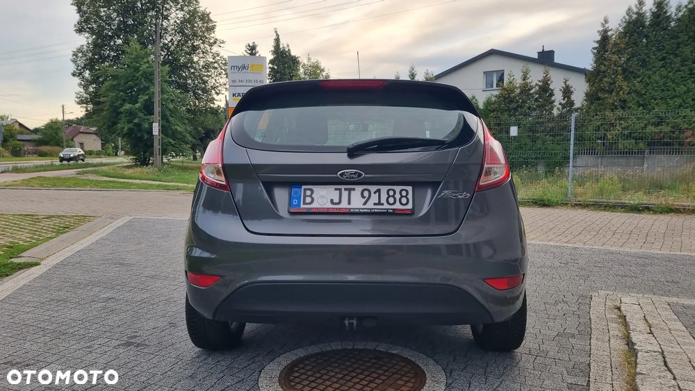 Ford Fiesta - 7