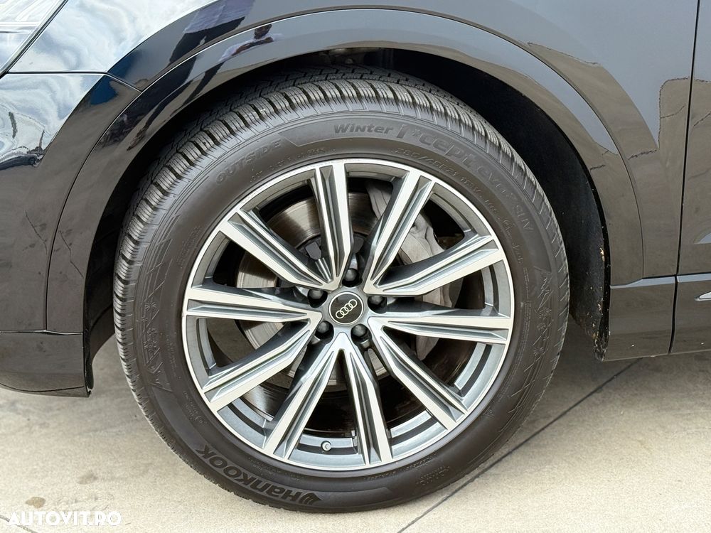 Audi Q8 3.0 55 TFSI quattro Tiptronic MHEV - 27